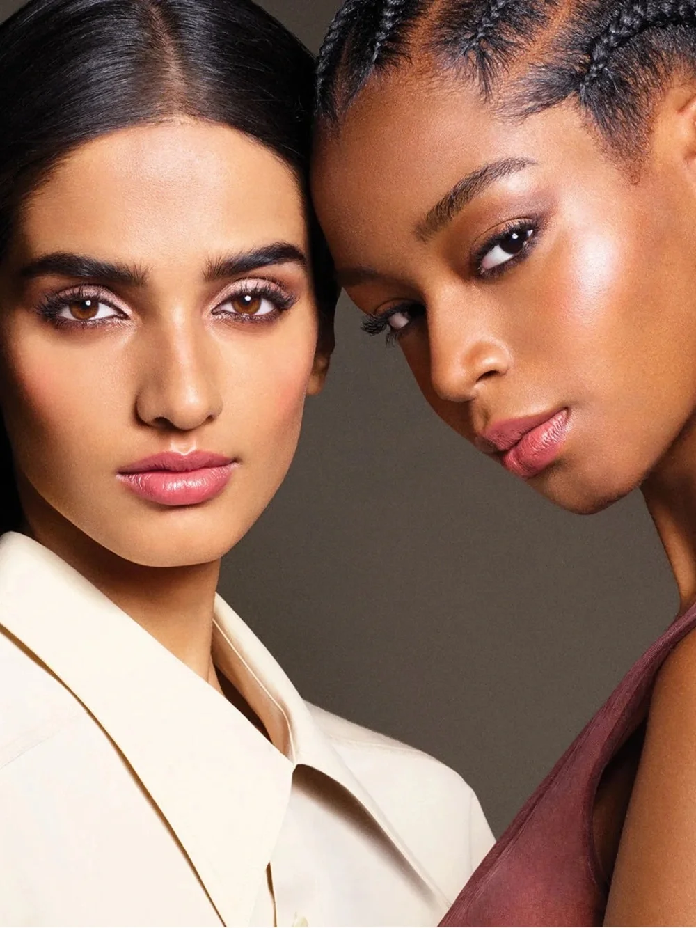 BOBBI BROWN SMOKEY NUDES EYESHADOW PALETTE